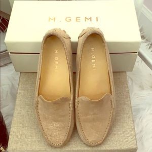 The Walk Anywhere Shoe